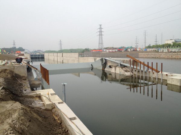 �l�T��Һ�����]�C